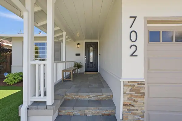 702 Fiesta Drive, San Mateo, CA 94403