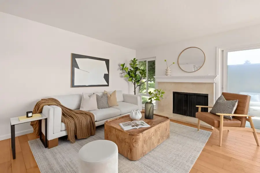 1083 Shell Boulevard #4, Foster City, CA 94404 - #3