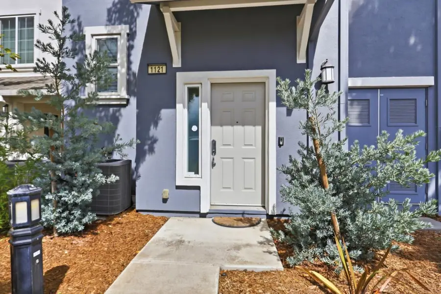 1121 Sierra Madres Terrace, San Jose, CA 95126 - #2
