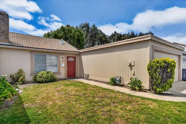 1627 Cherokee Drive, Salinas, CA 93906