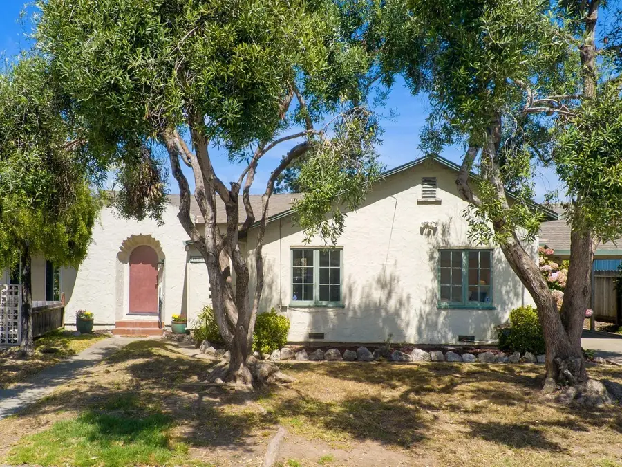4855 Crystal Street, Capitola, CA 95010 - #3