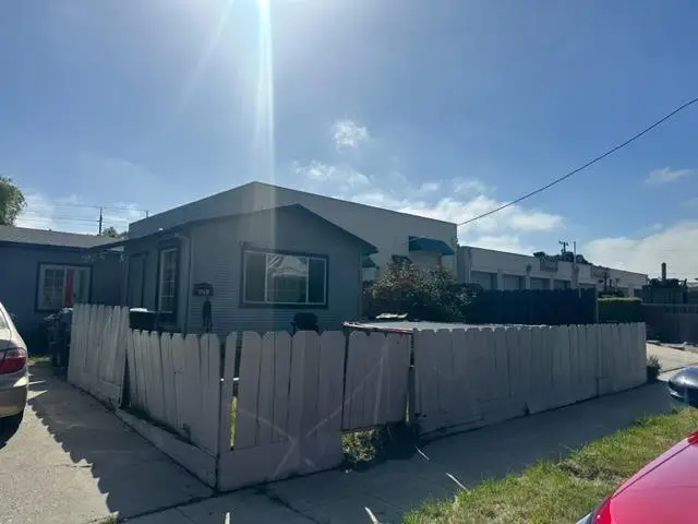 Address Withheld By Seller, Salinas, CA 93901 - #2