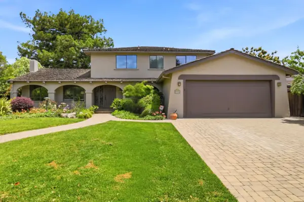 1131 Runnymead Drive, Los Altos, CA 94024