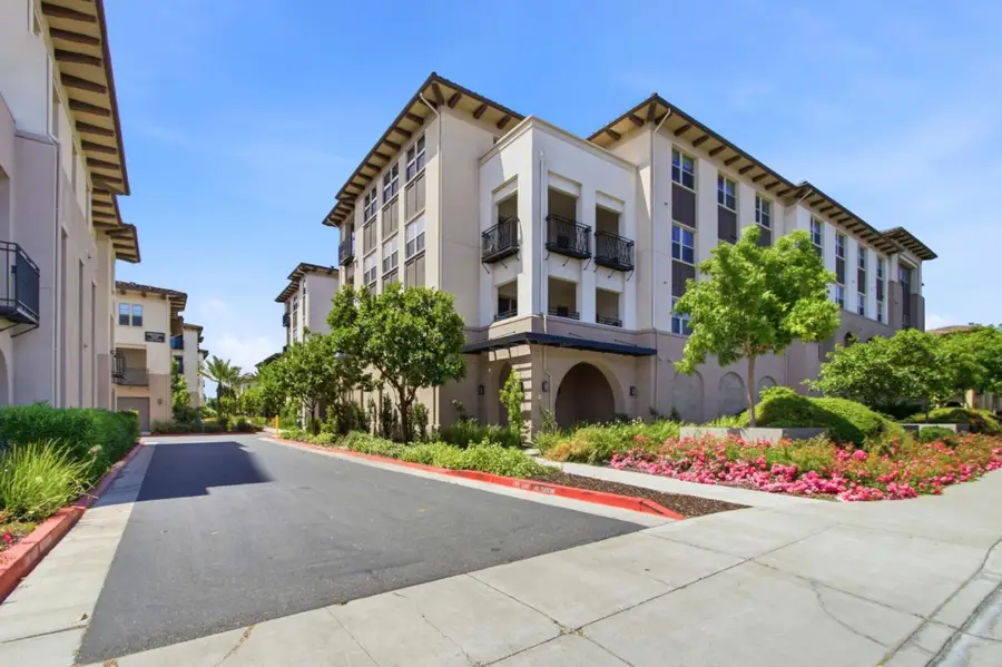 1069 Bigleaf Place #202, San Jose, CA 95131 - #2