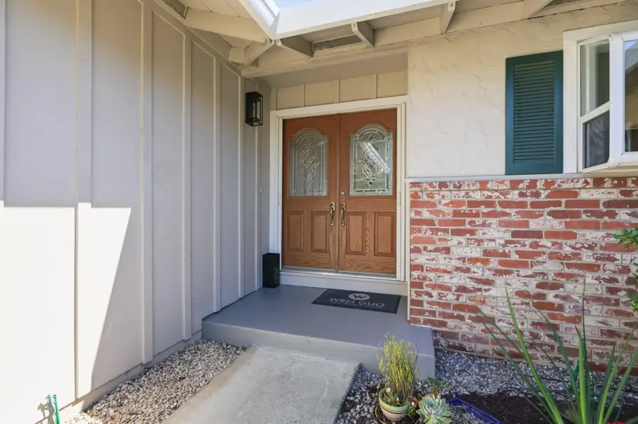 1090 Celilo Drive, Sunnyvale, CA 94087 - #3