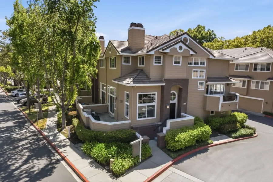 553 Mill River Lane, San Jose, CA 95134 - #2