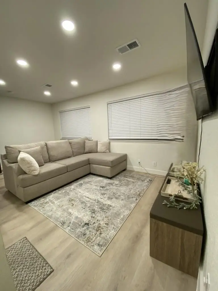 1215 Permata Court, San Jose, CA 95116 - #3