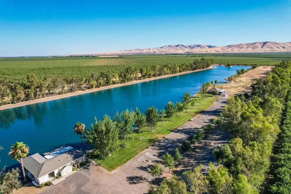10037 Ca 33, Patterson, CA 95363 - #1