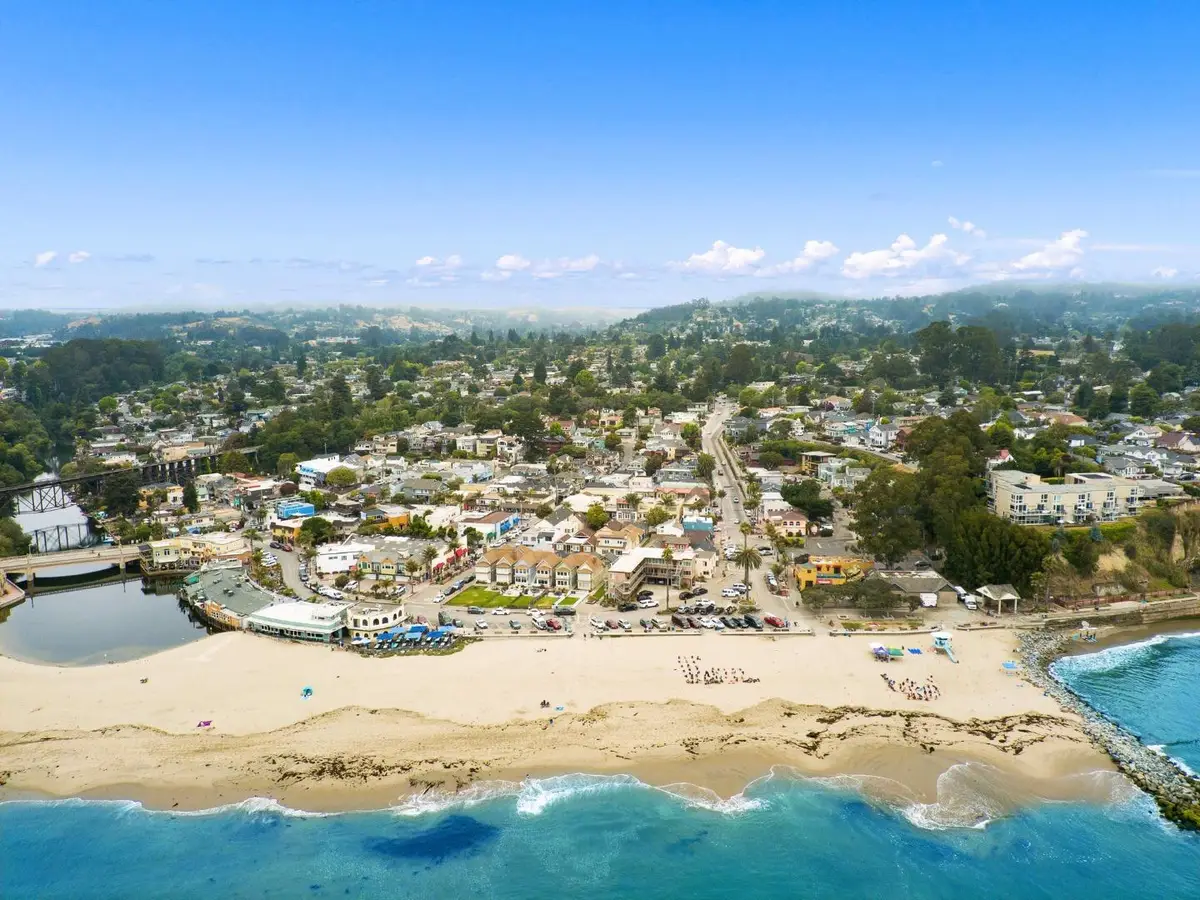 136 Canfield Avenue #A, Santa Cruz, CA 95060 - #1