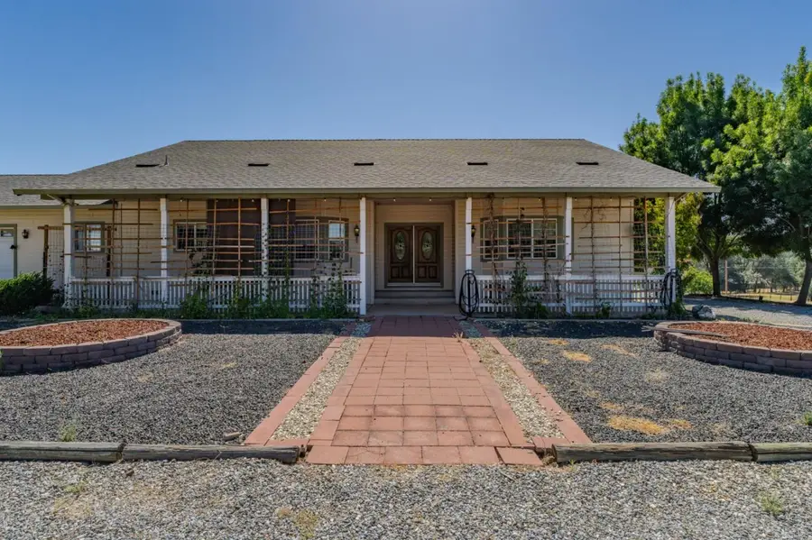 11 Duck Creek Court, Valley Springs, CA 95252 - #3