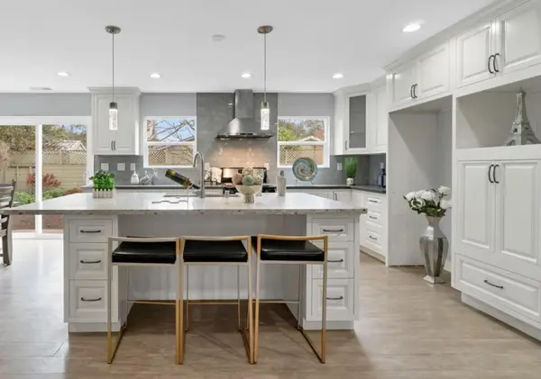 290 Hillview Drive, Fremont, CA 94536