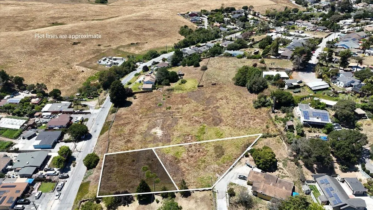 74 Las Lomas Drive, Royal Oaks, CA 95076 - #1