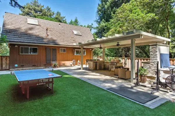 17666 Navajo Trail, Los Gatos, CA 95033