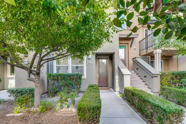 589 San Remi Terrace #55, Sunnyvale, CA 94085