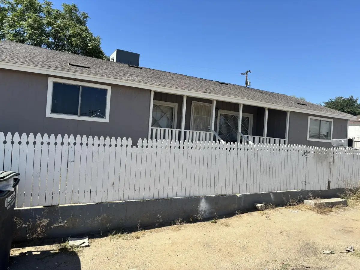 1007 Wood, Taft, CA 93268 - #1