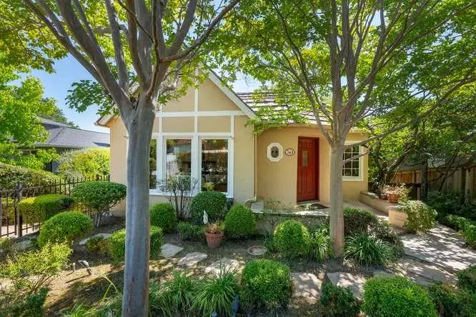 743 Orange Avenue, San Carlos, CA 94070 - #2