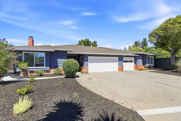 559-561 Mozart Court, Sunnyvale, CA 94087