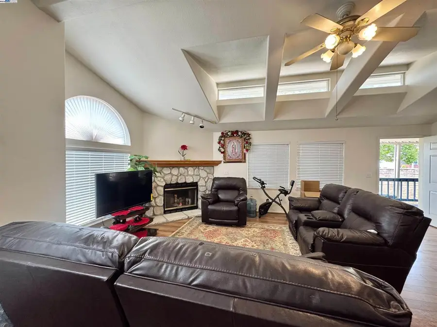 1220 Tasman #39, Sunnyvale, CA 94089 - #3