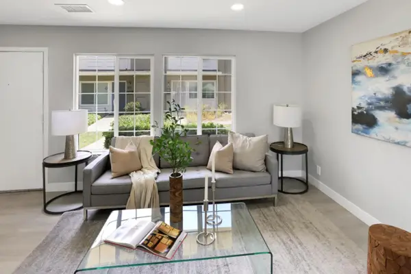 1526 Desdemona Court, San Jose, CA 95121