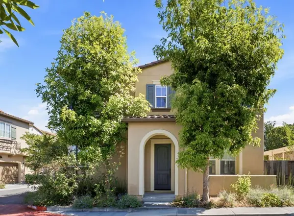 106 Avon Terrace, Sunnyvale, CA 94087