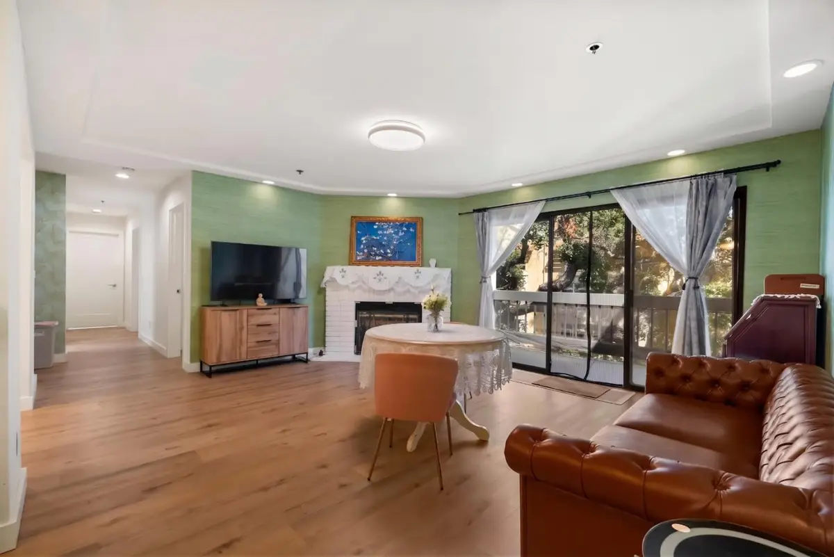 496 W Charleston Road #302, Palo Alto, CA 94306 - #1