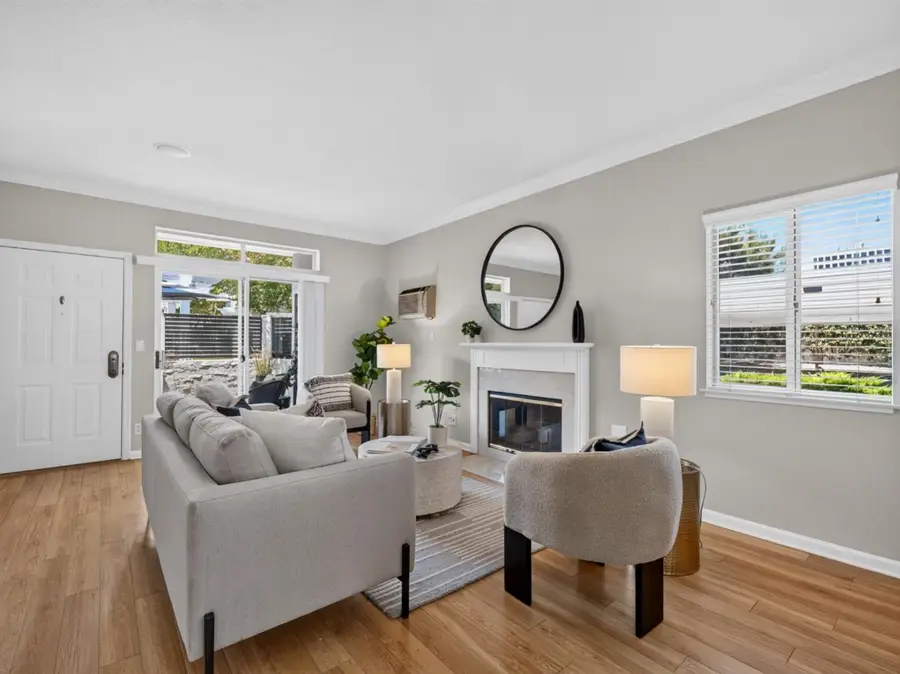 2968 Moorpark Avenue #1, San Jose, CA 95128 - #2