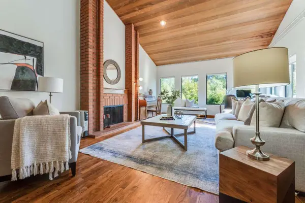 10675 Clubhouse Lane, Cupertino, CA 95014