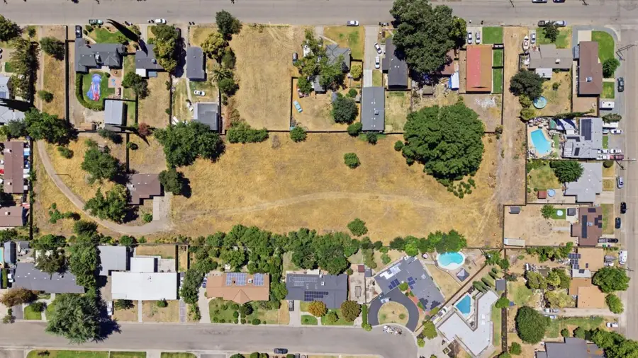 2908 Oleander Avenue, Merced, CA 95340 - #2