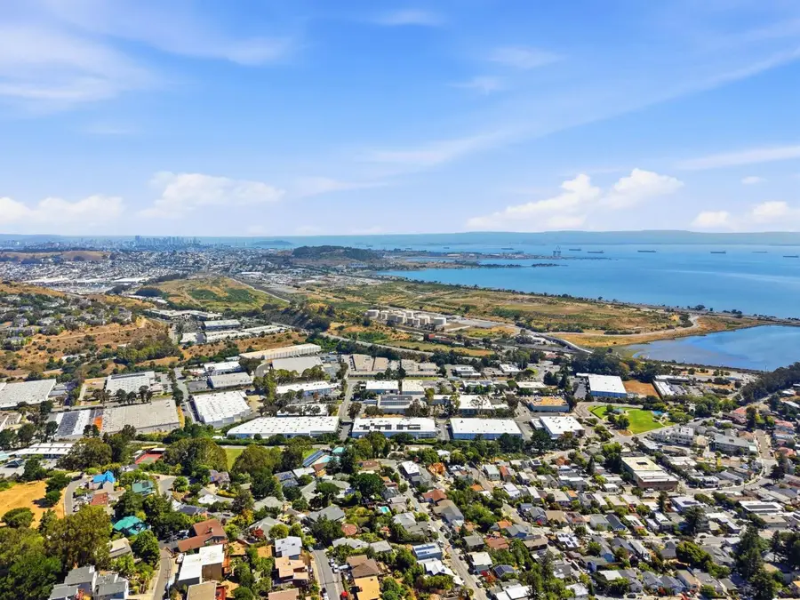 24 Kings Road, Brisbane, CA 94005 - #3