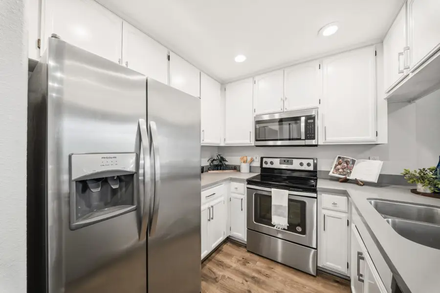 101 Sunnyhills Court, Milpitas, CA 95035 - #2