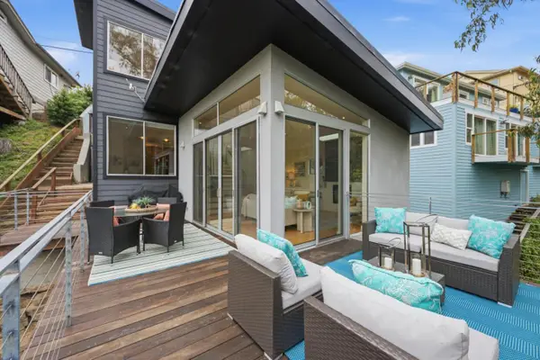 540 El Granada Boulevard, Half Moon Bay, CA 94019
