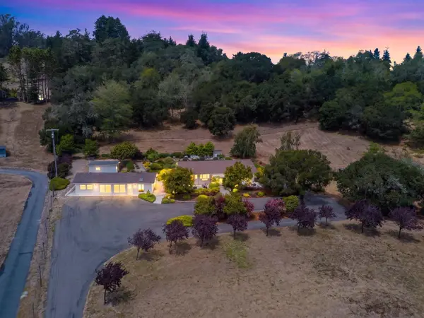 860 Larkin Valley Road, Watsonville, CA 95076