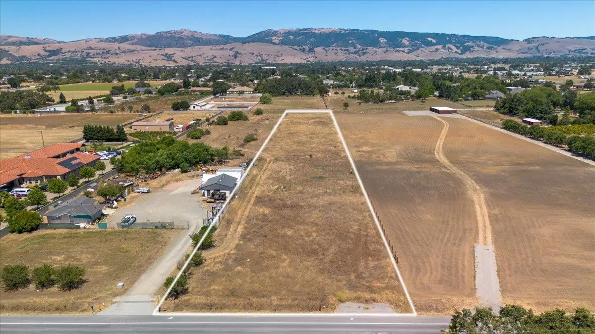12950 Santa Teresa Boulevard, San Martin, CA 95046 - #1