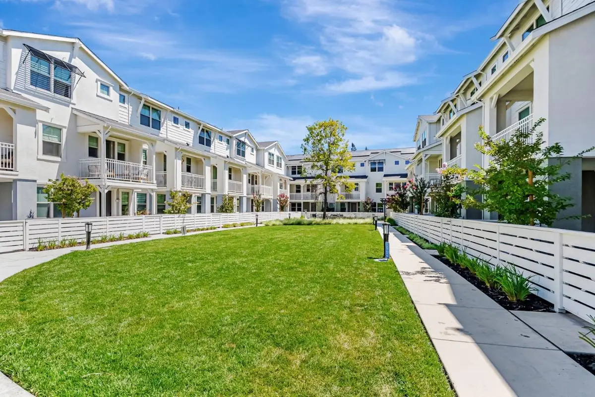 2775 Oak Road, Walnut Creek, CA 94597 - #1