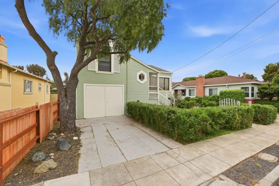438 43rd Street, Richmond, CA 94805 - #2