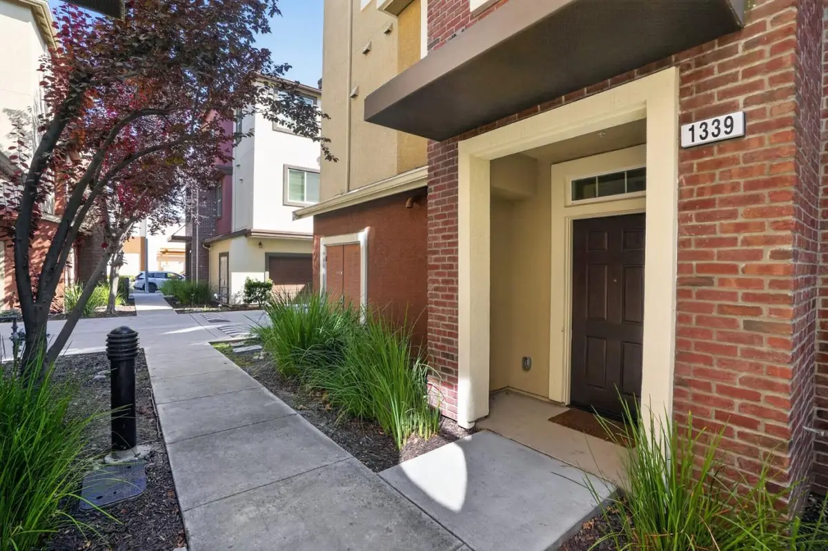 1339 Lee Place, San Jose, CA 95131 - #1