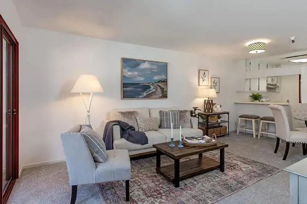 443 Alberto Way #B219, Los Gatos, CA 95032
