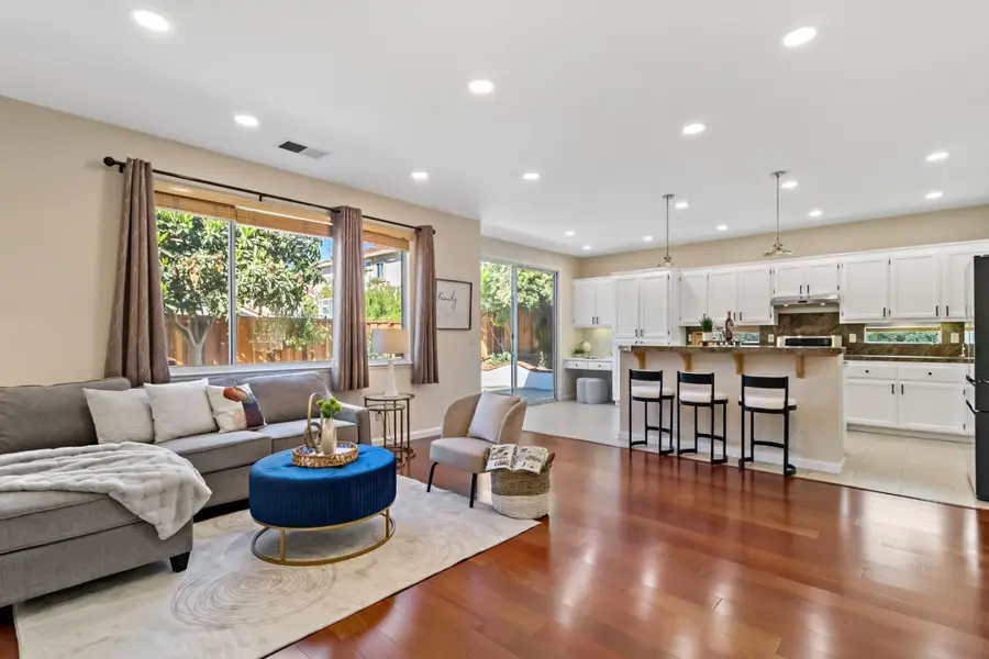 3249 Esperanza Court, San Jose, CA 95135 - #2