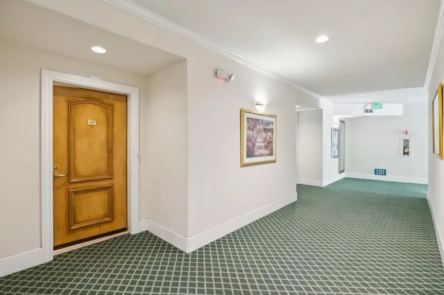 1 W Edith Avenue #D125, Los Altos, CA 94022 - #3