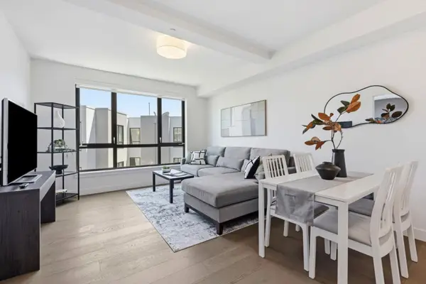 1300 22nd Street #413, San Francisco, CA 94107