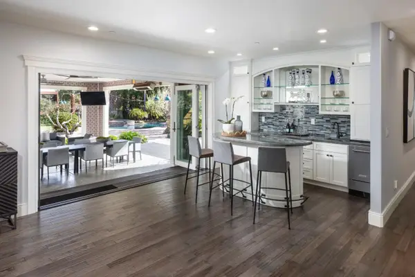 253 Fremont, Los Altos, CA 94024