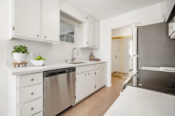 466 Pine Avenue, Half Moon Bay, CA 94019