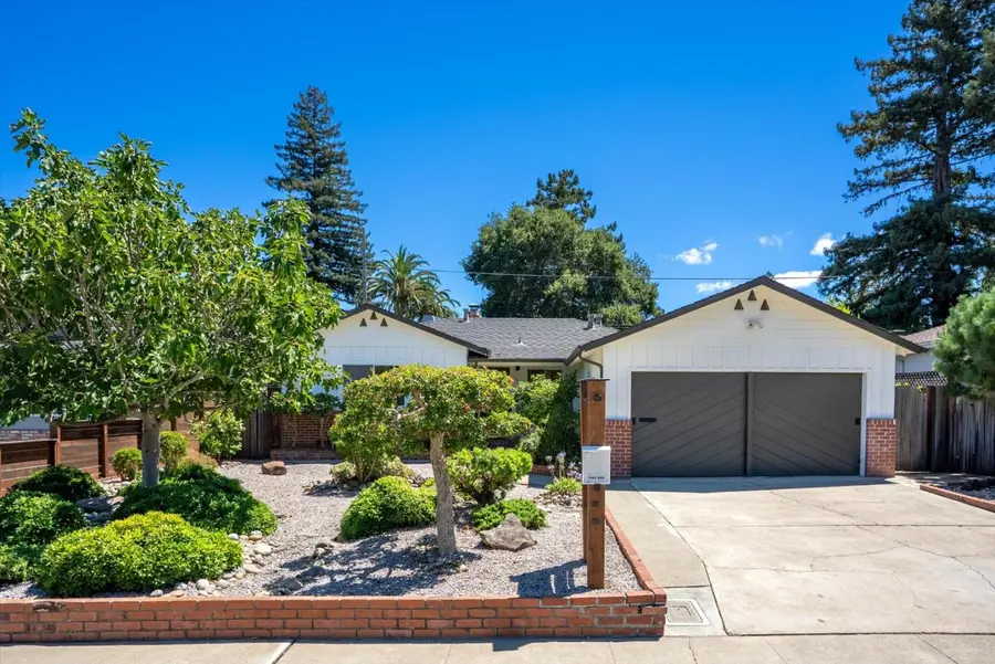 1583 Gilmore Street, Mountain View, CA 94040 - #2