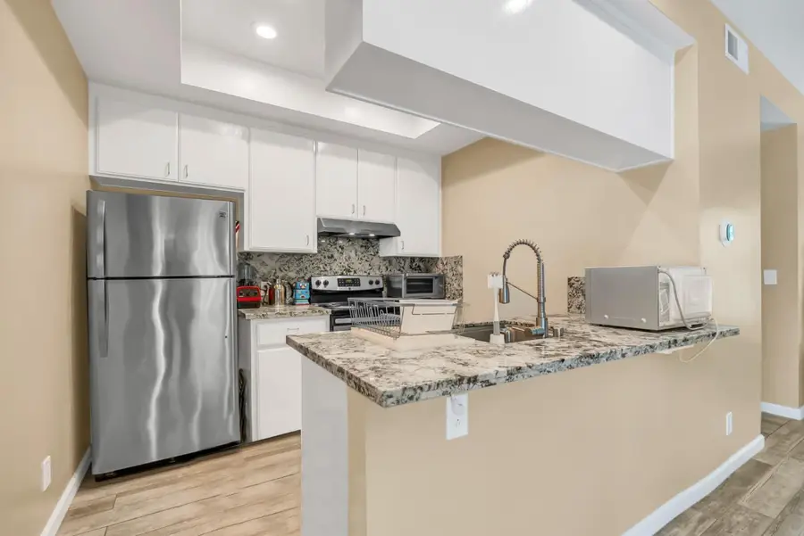 45 22nd Street, San Jose, CA 95116 - #3