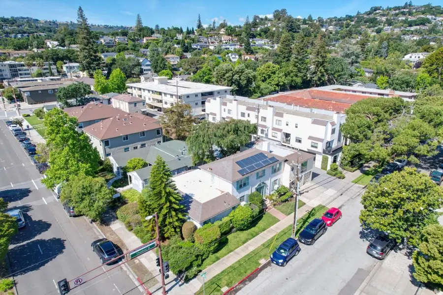 580-590 Chestnut Street, San Carlos, CA 94070 - #2