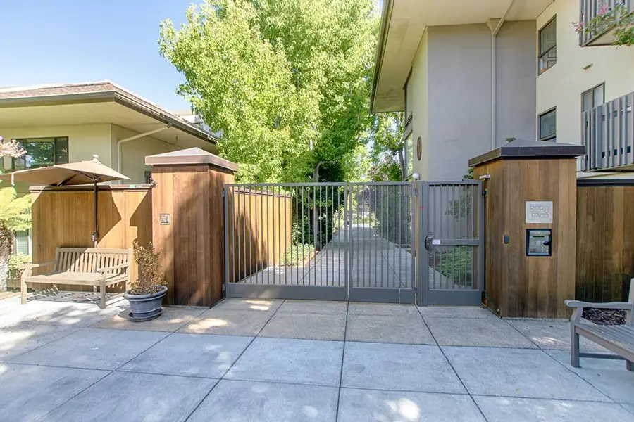 2140 Santa Cruz Avenue #B106, Menlo Park, CA 94025 - #2