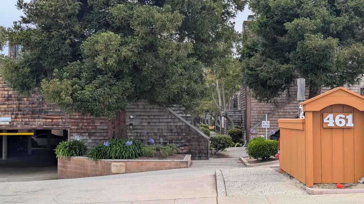 461 Dela Vina Avenue #104, Monterey, CA 93940 - #1