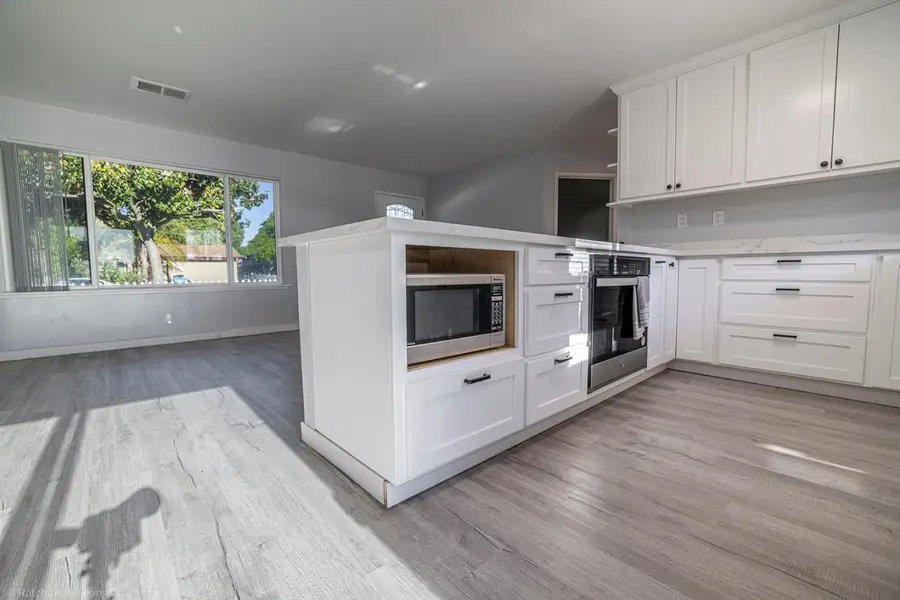 750 El Camino Paraiso, Hollister, CA 95023 - #2