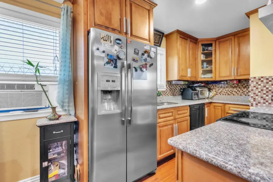 1327 Scossa Avenue #4, San Jose, CA 95118 - #3