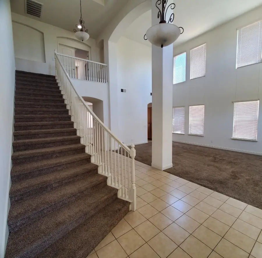 833 Branding Iron Street, Oakdale, CA 95361 - #2